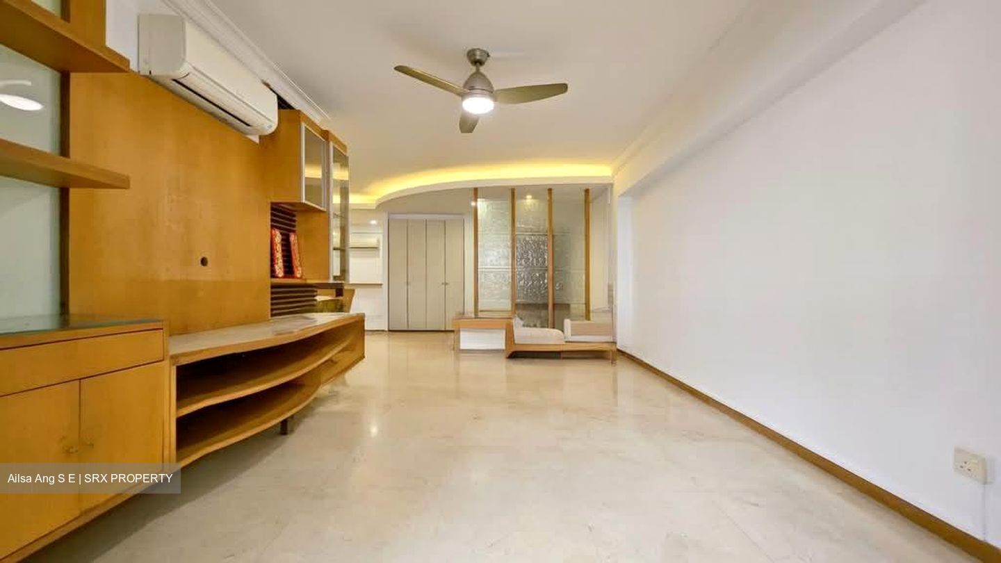 Blk 287A Jurong East Street 21 (Jurong East), HDB Executive #592885351